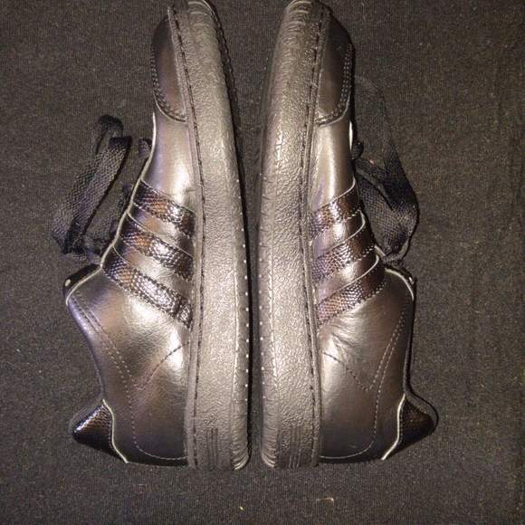 Adidas Shoes - Picture 2 of 3